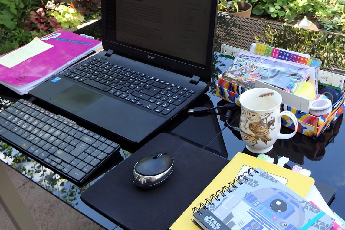 Notebook, Notizbücher, Kaffeetasse, Schreibutensilien