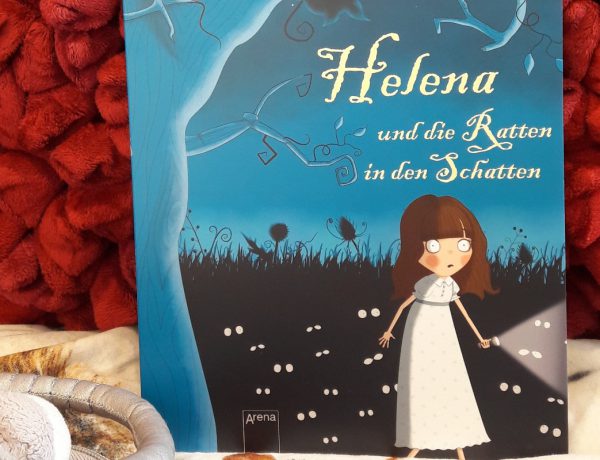 Helena und die Ratten in den Schatten Titelbild. Buch auf einem roten Kissen