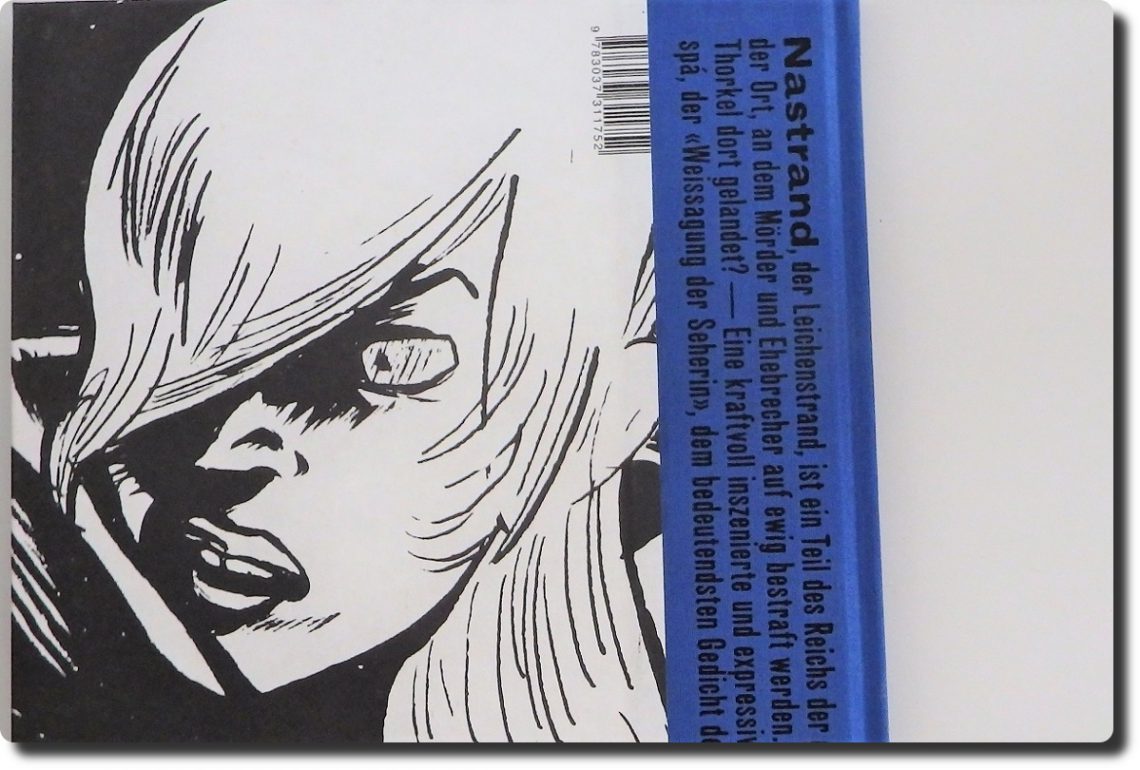 zeigt die Rückseite des blau-schwarz-weißen Comicbands, darauf ein Portrait der Deirdre